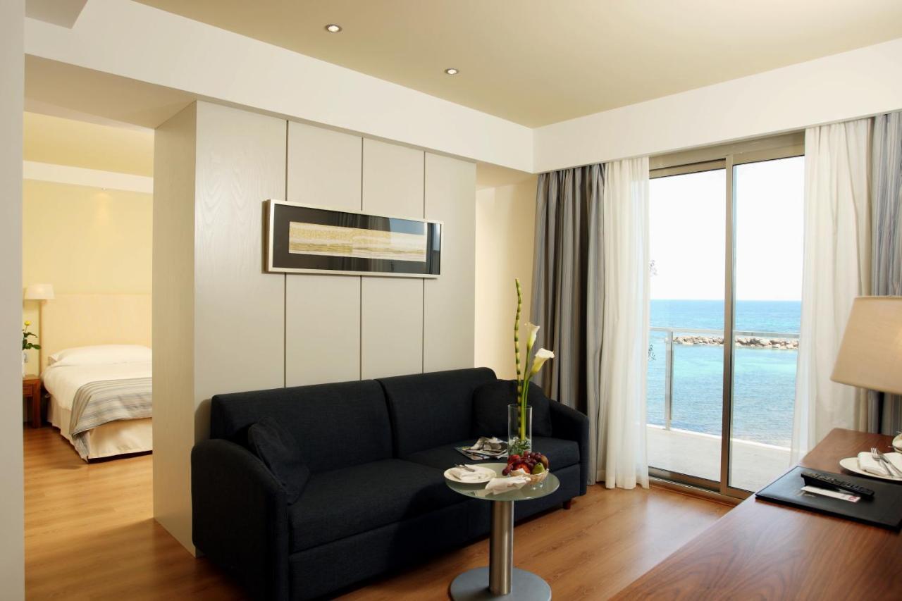 Hotel Gran Sol Cala Bona  Kültér fotó